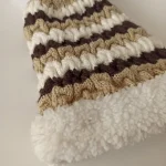 شال و کلاه پسرانه خزدار رینگی مدل بابانوئل بافتنی کد 37 - تصویر 6